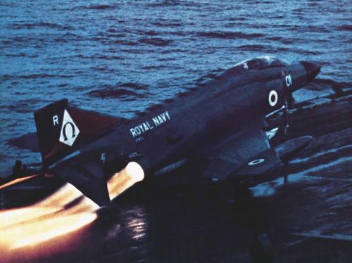Phantom_FG1_of_892_NAS_is_launched_from_USS_Independence_(CV-62),_November_1975