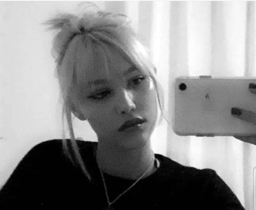 21:43:54 GMT-0500 (CDT)