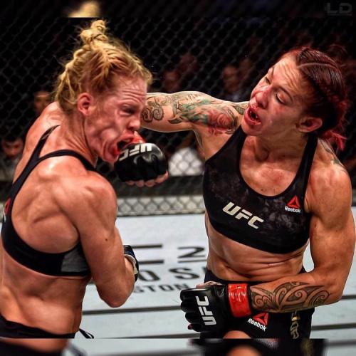 the+10+best+female+mma+fighters+of+all-time