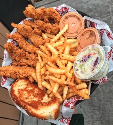 tumblr_7364d56797ab3a6a22751140edaf1345_a5346ba6_500