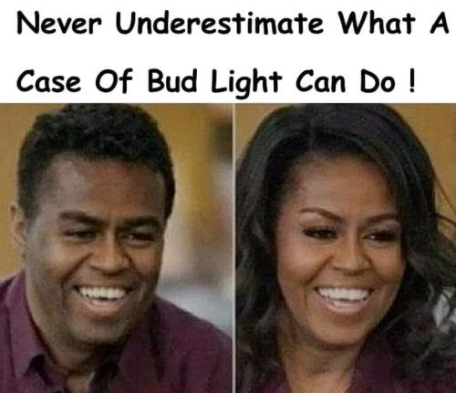 384764392_1747467895675047_8040894522352655000_n