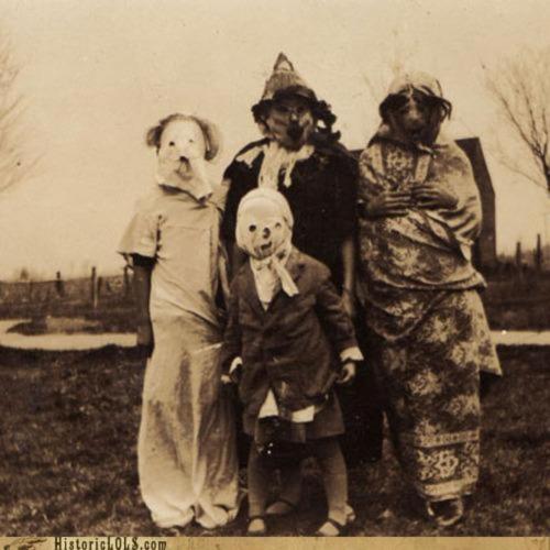 creepy old costumes 7