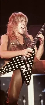 zSzMUoKGfnUMdjVmCMgLGm-650-80.jpg~2