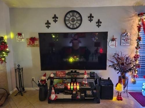 590df1fe-712d-47e9-9664-a96a7d6870d5