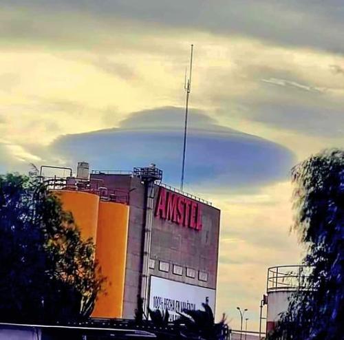 .             394784533_23939208395..