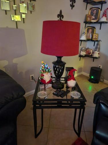 13373328-fb1f-47ce-a923-c3a4d9a21870