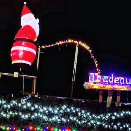 santa pee
