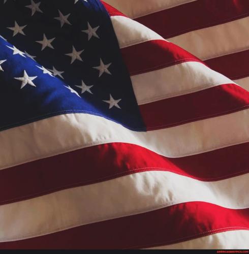 4c90904e18597c882155f4e258e593534f59191495aa168fe98b434c90f0b160_1