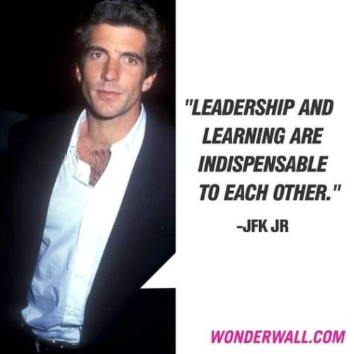 .      313056981_11556575353