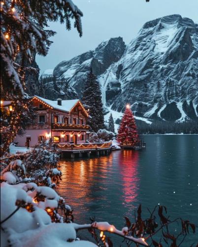 Mountain Cabin Parasise in Snow