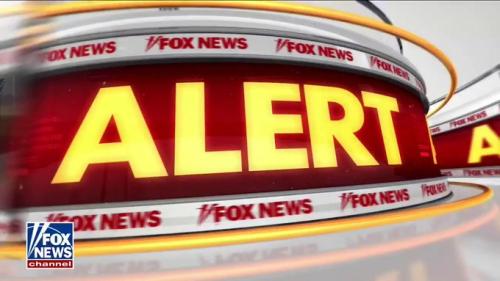 ,                GAkHyqHWIAACt_p