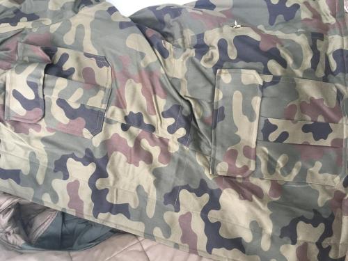 POLISH CAMO M93 FIELD JACKET Military Surplus Dalton GA BearTrax  close up pocket kama