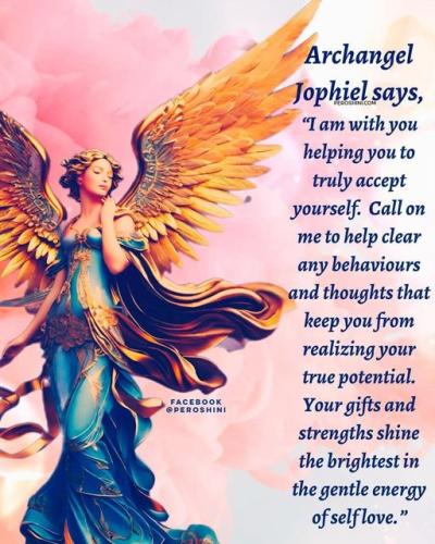 ,                GAkHyqHWIAACt_p