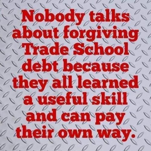 B73437ED-A187-4E16-A250-C602A06A128D-376-00000142B22E9C9D