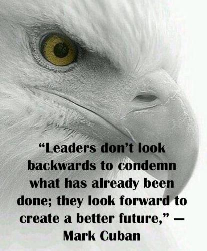 1-Leaders Look Forward