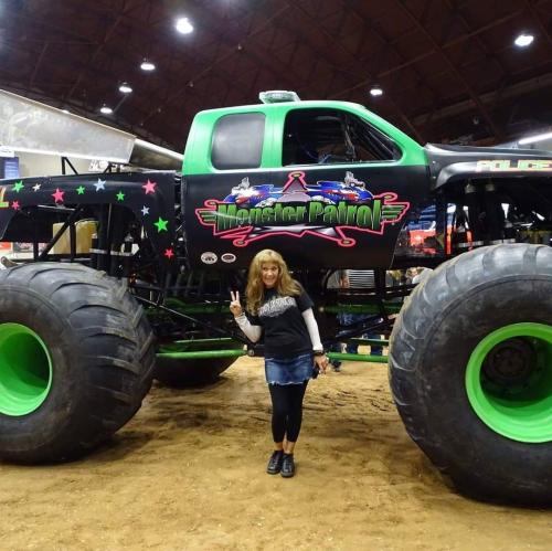 10:08:24 GMT-0600 (CST)