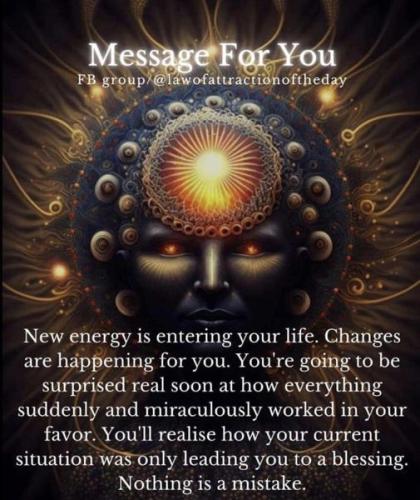 ,                GAkHyqHWIAACt_p