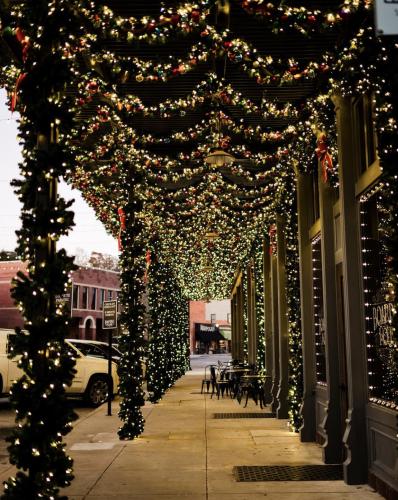 894FDD59-AE5F-4BB9-A634-EC4AC38A0A60