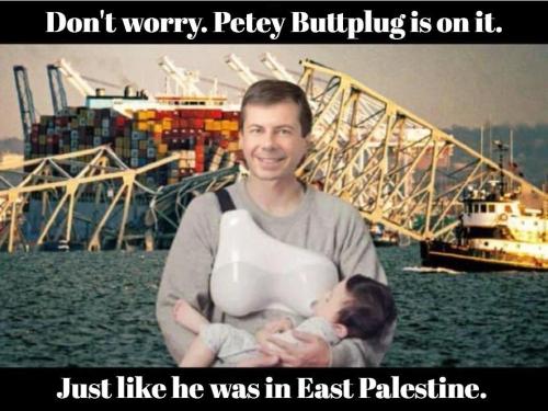 sngine_87b3786d4bdf667566f5aa6d8b34b3d2