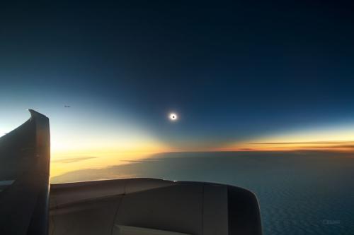 EclipseAntarctica_Horalek_1080