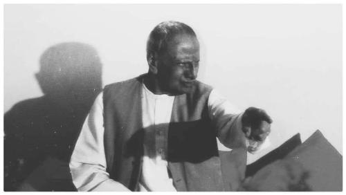 ,    416302419_10789439998