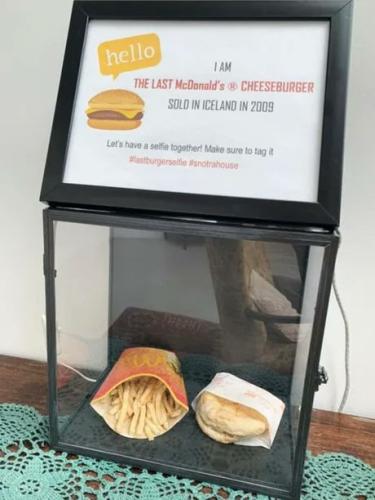 GKMcrgdbwAEcWJQ