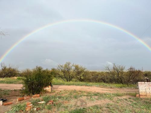 7D9484B0-288A-4596-A36F-08F3AC542144