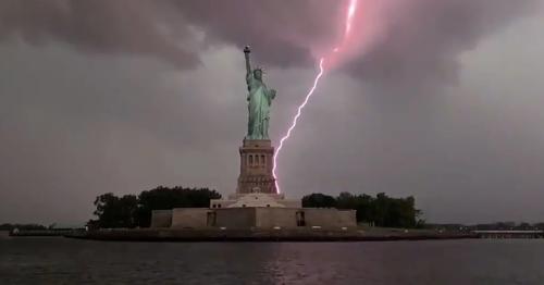 Statue of Liberty Lightning