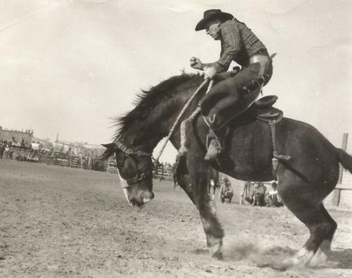 Jack Wade On Hells Angels Phoenix Rodeo 1942