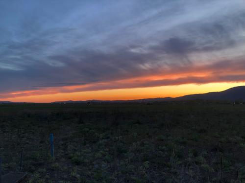 6C05E4DB-E976-4456-9A5A-71DA0F9F408D