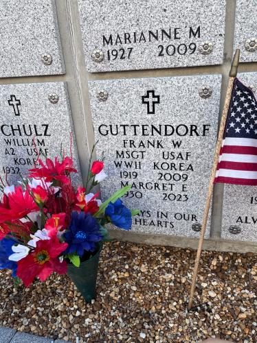 5FE67971-37AA-42AA-95A8-0B4032F83DA5