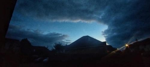 IMG_20240505_210229928-01