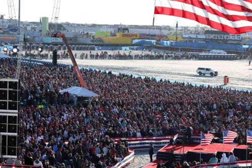 TRUMP RALLY NEW JERESY 3