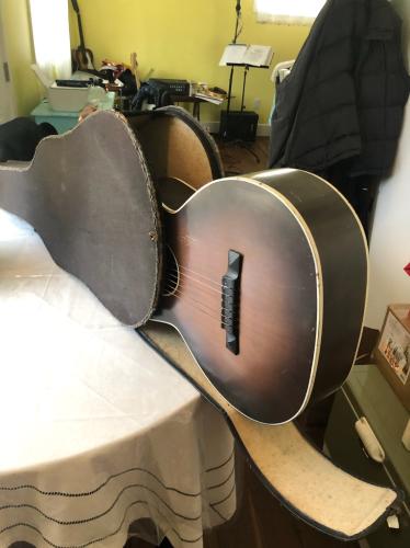 AB4C8526-A82D-416D-AC75-3E45F7A41404