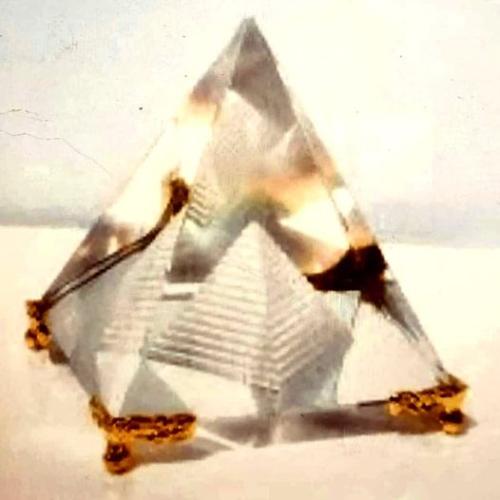 ,, 420169405_70155110652