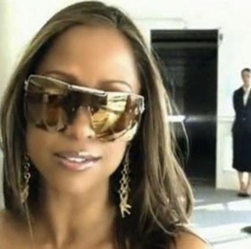 Tumblr_l_56759451455325