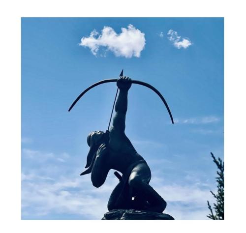 2f983fd7-883c-4764-9b63-593eaaa2c291