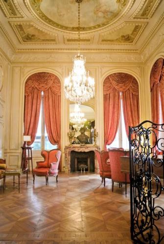 00:31:43 GMT-0500 (CDT)