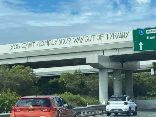 daa75b99-d904-4ea9-9933-5afdc4e7627e