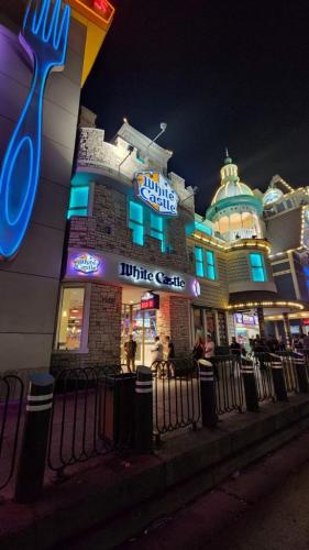 a21fa648-9457-4bf9-887f-7a22ff5ab7bb