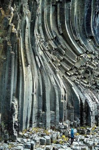 aa89bcae-b216-4c1a-bc0b-893c75e6b2ed