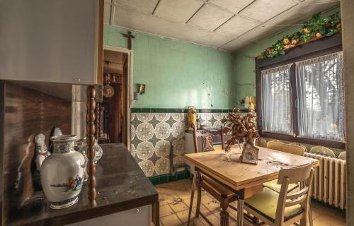 Abandoned House in Northern France 11