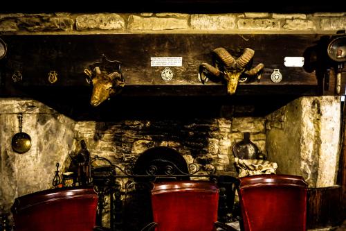 Ancient Ram Inn, England 3