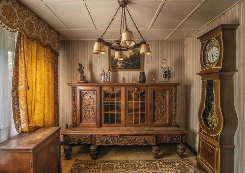 Abandoned House in Northern France 7