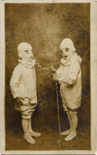 creepy old costumes 61