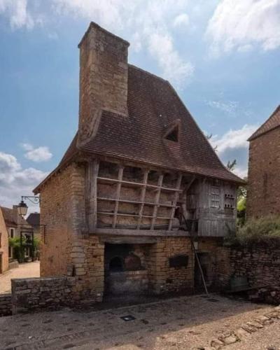 b23ea674-954e-4b22-95b7-96b30cfafd72