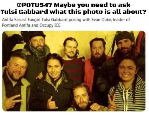 Tulsi Gabbard posing with Antifa.960px