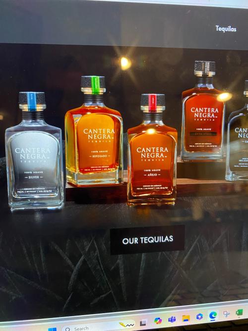 FDEECA92-B651-41CE-B1EB-1834B39CEEB2