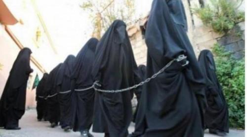 ISLAM slave-by-isis-has-begged-west