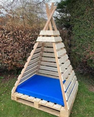 0A0ADCD2-18FF-42C2-8D33-DDC8914B7A3E